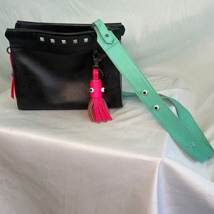 Min Mon New York eyeball purse with squid keychain